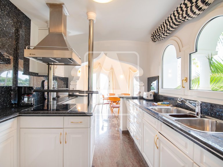 Villa for Sale in Benissa, Alicante 9