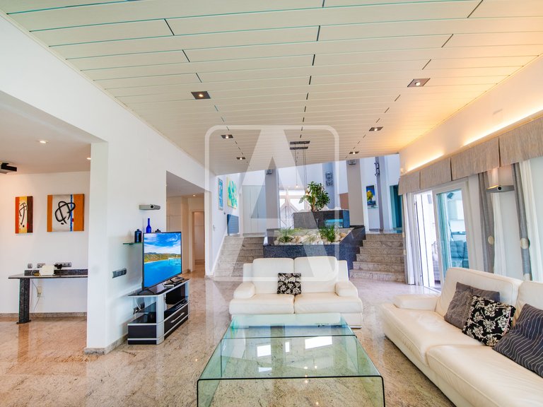 Villa for Sale in Moraira, Alicante 12