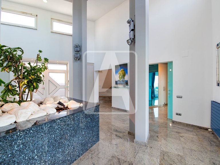 Villa for Sale in Moraira, Alicante 21