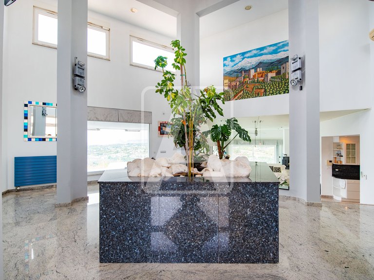 Villa for Sale in Moraira, Alicante 27