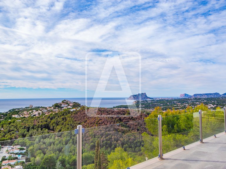 Villa for Sale in Moraira, Alicante 28