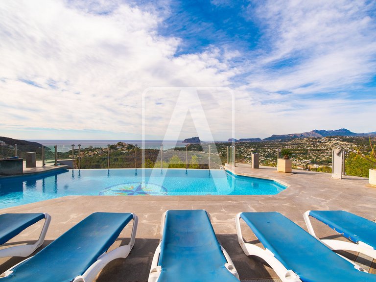 Villa for Sale in Moraira, Alicante 37