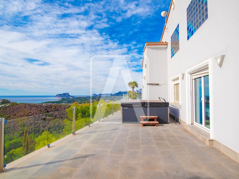 Villa for Sale in Moraira, Alicante 38