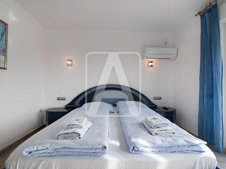 Villa for Sale in Moraira, Alicante 43