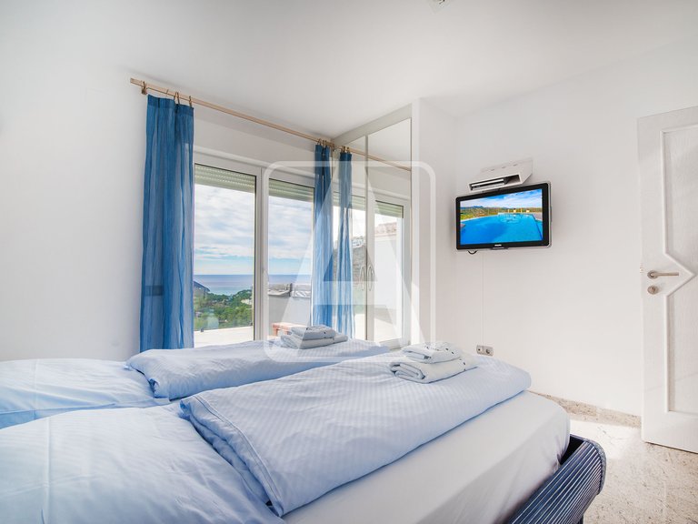 Villa for Sale in Moraira, Alicante 45