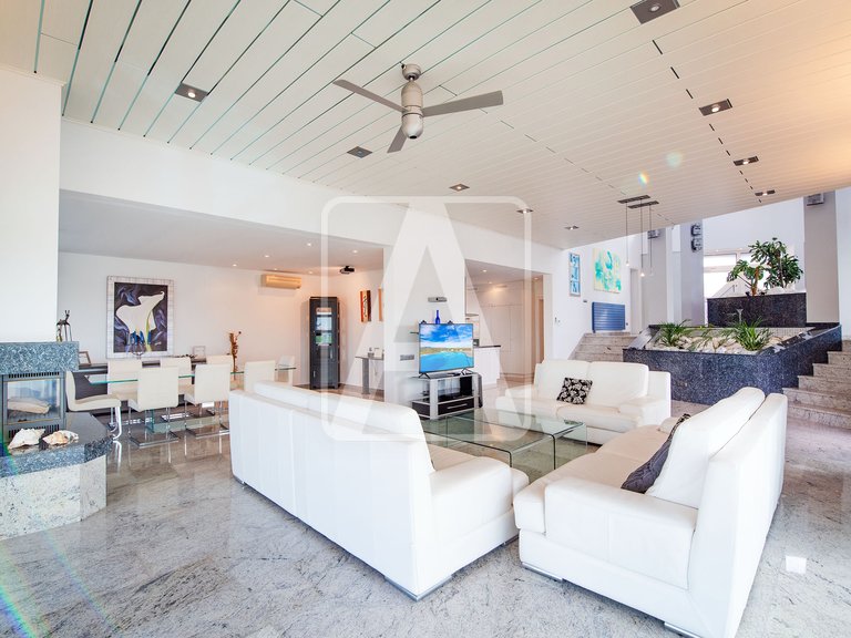 Villa for Sale in Moraira, Alicante 6