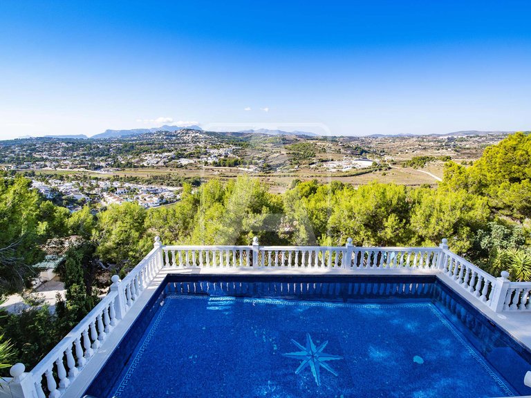Villa for Sale in Moraira, Alicante 21