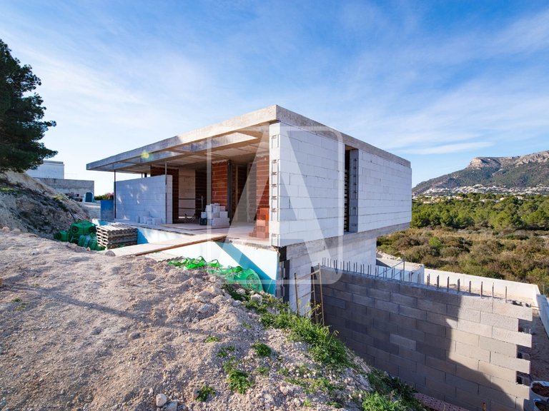 Villa for Sale in Calpe, Alicante 2