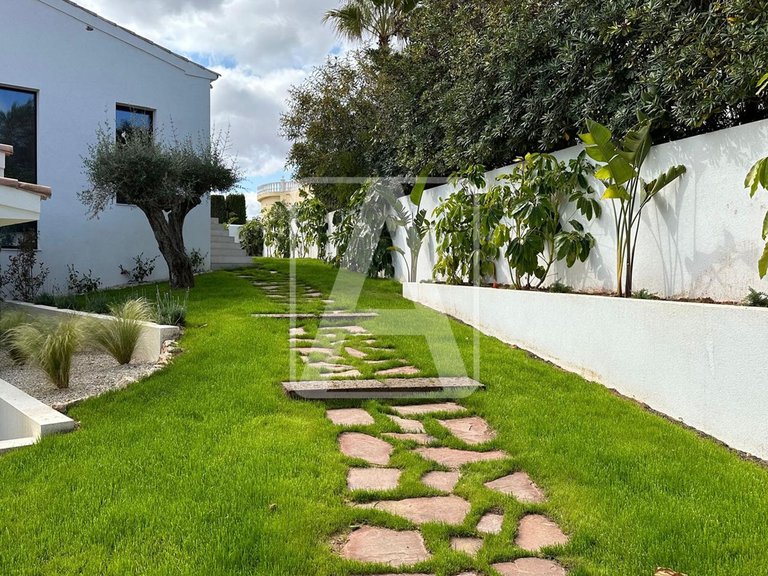 Villa for Sale in Benitachell, Alicante 12