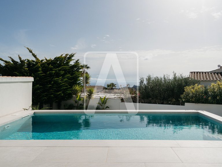 Villa for Sale in Benitachell, Alicante 49