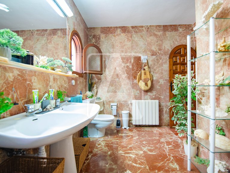 Villa for Sale in Benissa, Alicante 29