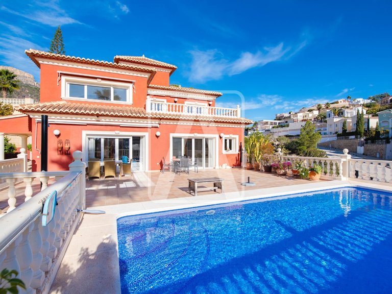 Villa for Sale in Calpe, Alicante 1