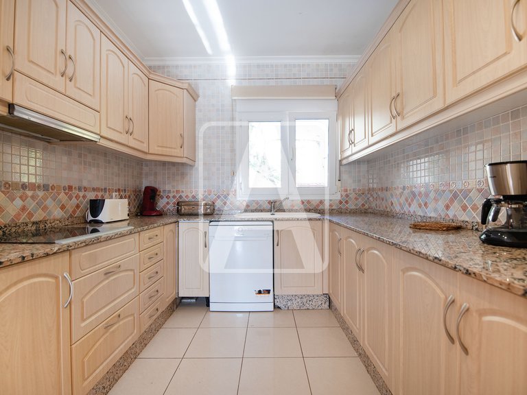 Villa for Sale in Calpe, Alicante 37