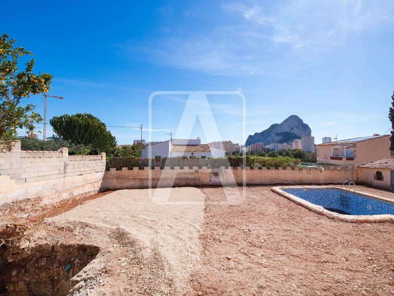 Villa for Sale in Calpe, Alicante 2