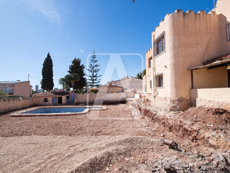 Villa for Sale in Calpe, Alicante 4