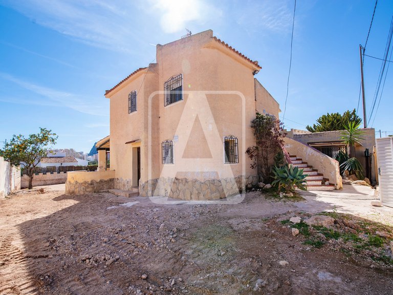 Villa for Sale in Calpe, Alicante 5