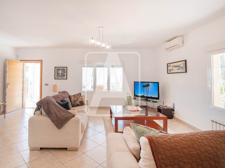 Villa for Sale in Benissa, Alicante 13