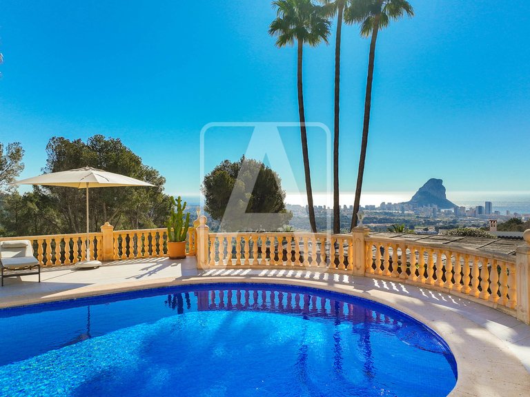 Villa for Sale in Benissa, Alicante 2