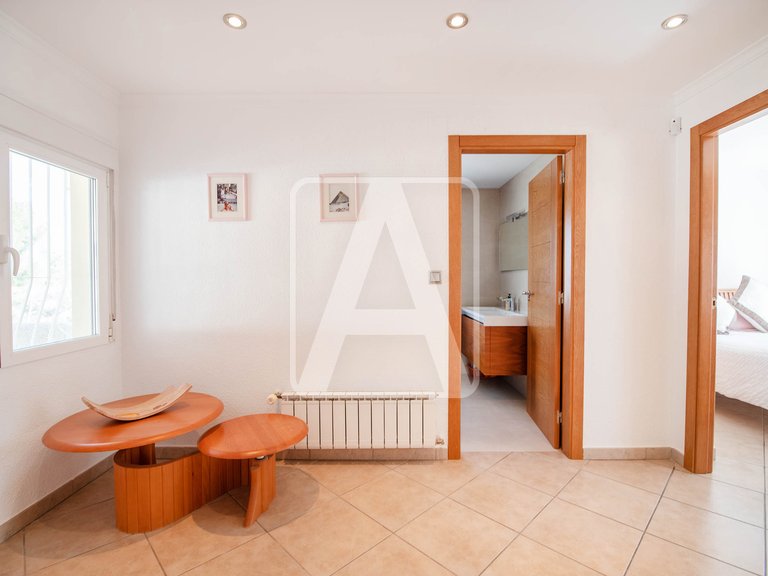 Villa for Sale in Benissa, Alicante 34