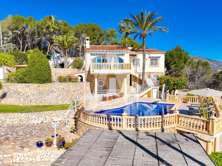 Villa for Sale in Benissa, Alicante 38