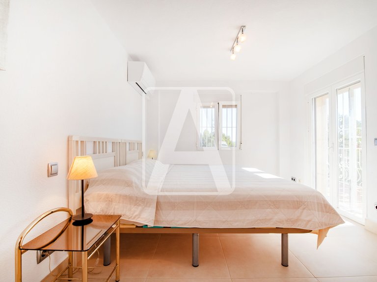 Villa for Sale in Benissa, Alicante 43