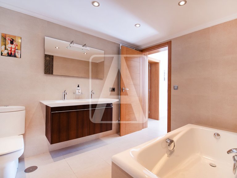 Villa for Sale in Benissa, Alicante 48