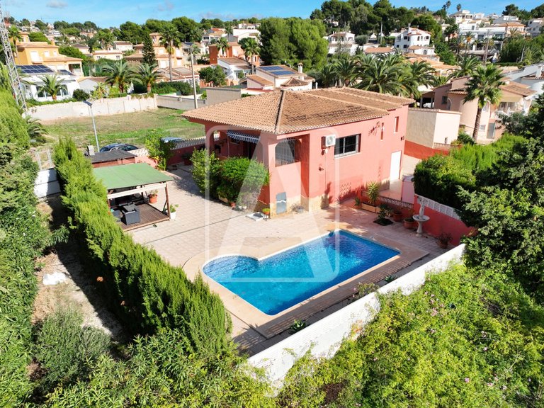 Villa for Sale in Calpe, Alicante 1