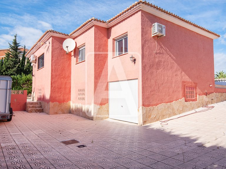 Villa for Sale in Calpe, Alicante 31