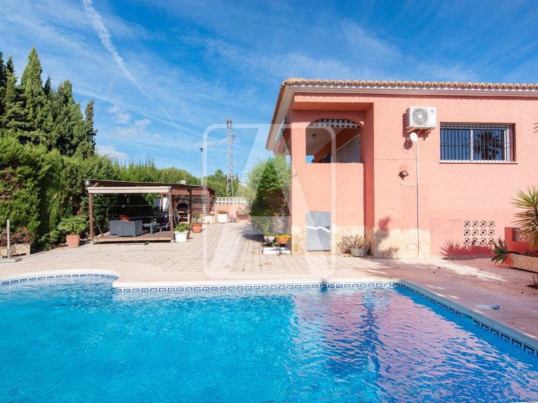 Villa for Sale in Calpe, Alicante 33