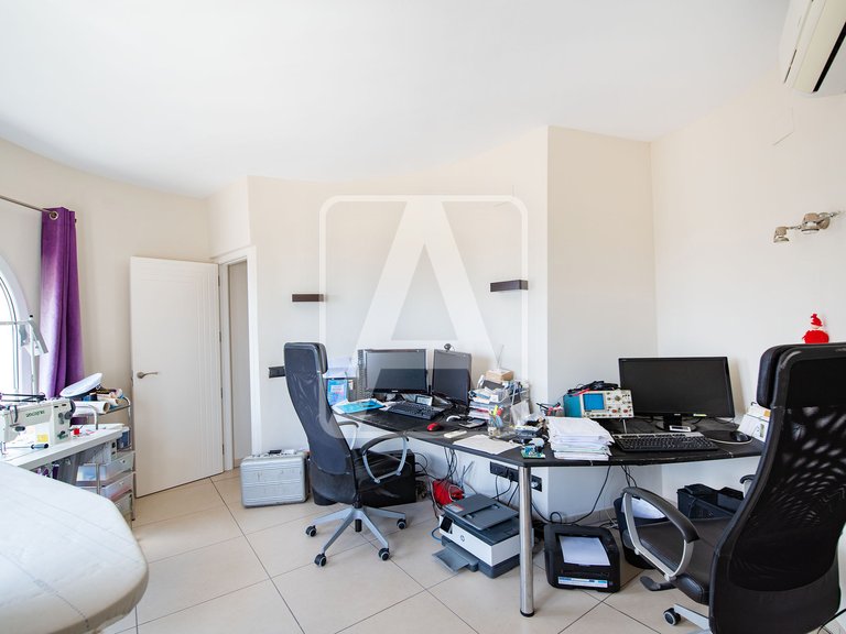 Villa for Sale in Moraira, Alicante 39