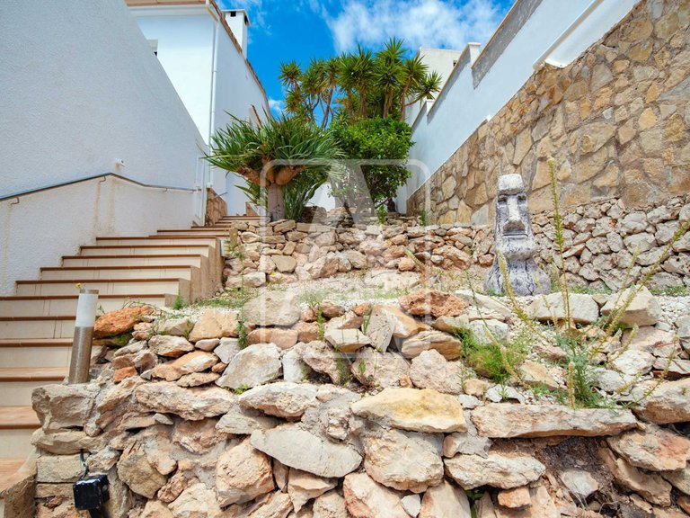 Villa for Sale in Moraira, Alicante 46