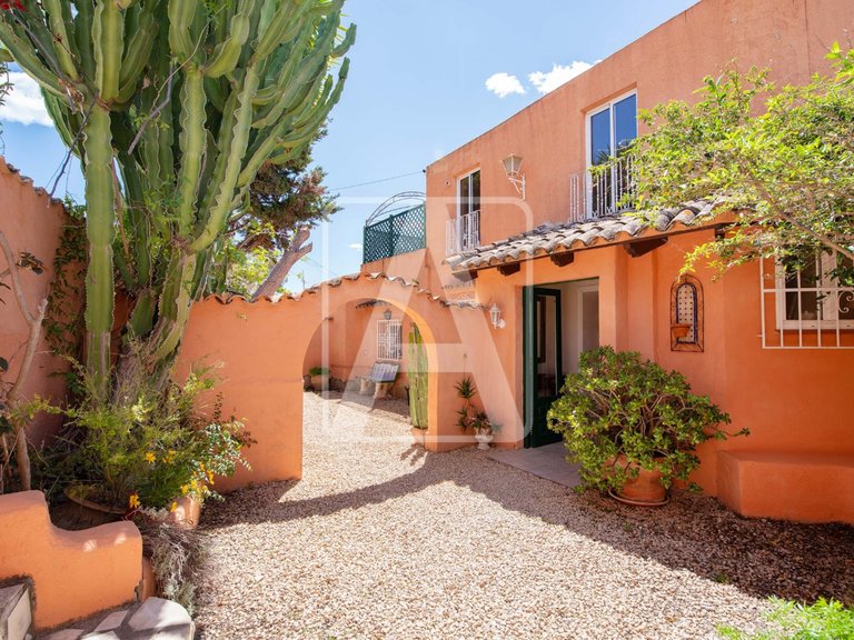 Villa for Sale in Calpe, Alicante 41