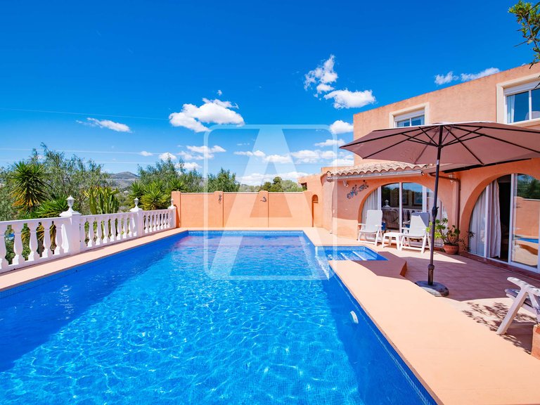 Villa for Sale in Calpe, Alicante 50