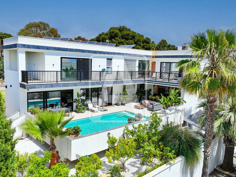 Villa for Sale in Calpe, Alicante 1