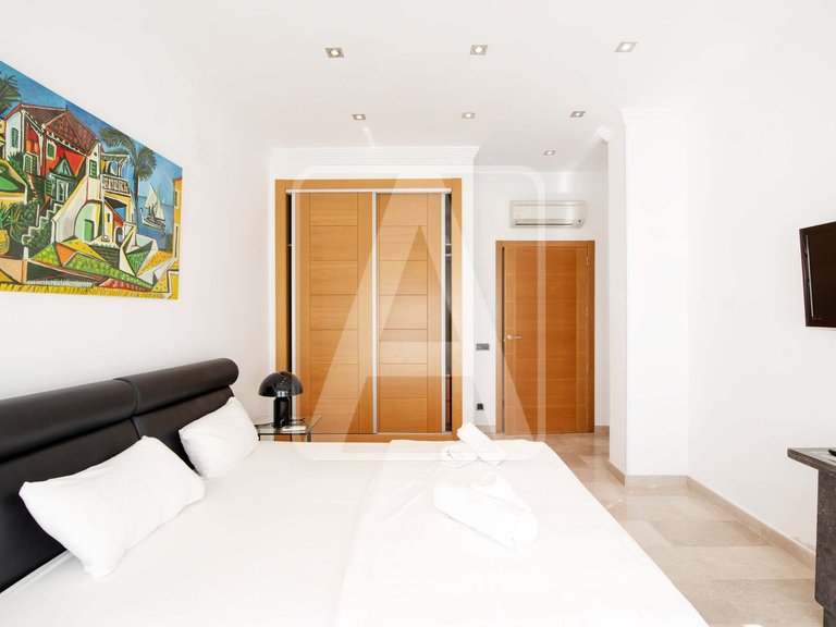 Villa for Sale in Benissa, Alicante 31