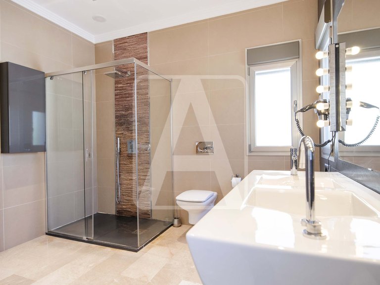 Villa for Sale in Benissa, Alicante 32