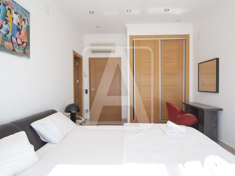 Villa for Sale in Benissa, Alicante 35