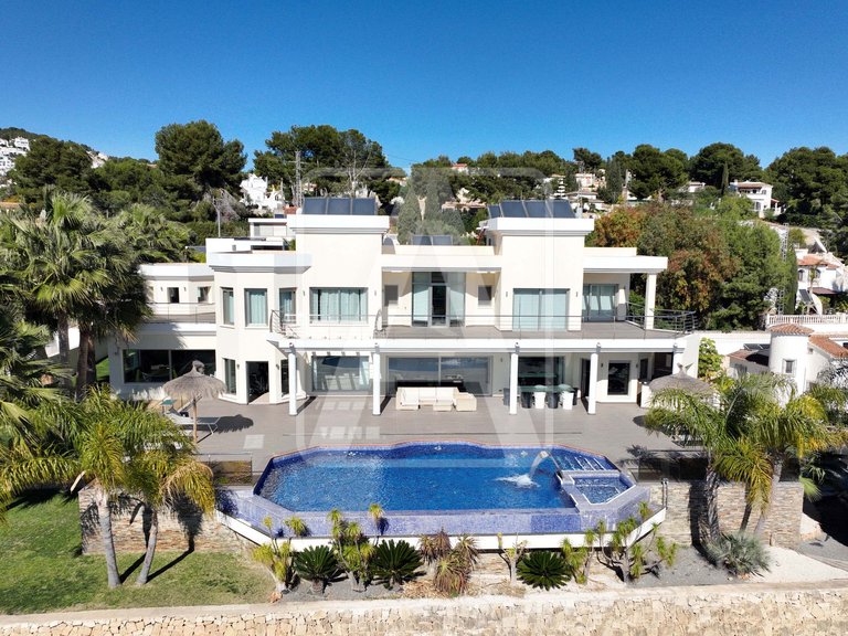 Villa for Sale in Benissa, Alicante 39