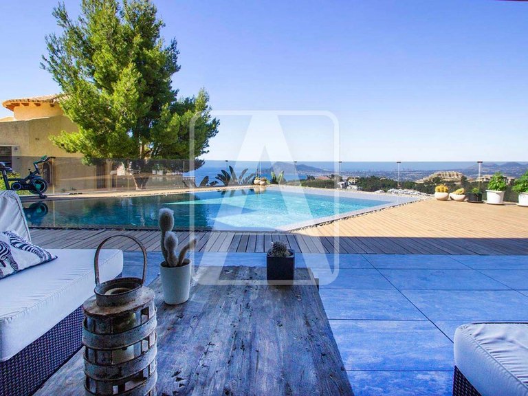 Villa for Sale in Altea, Alicante 3