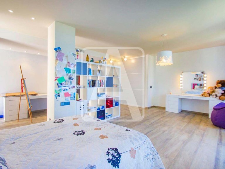 Villa for Sale in Altea, Alicante 32