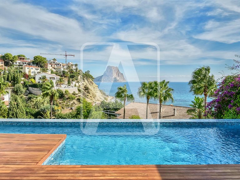 Villa for Sale in Calpe, Alicante 1
