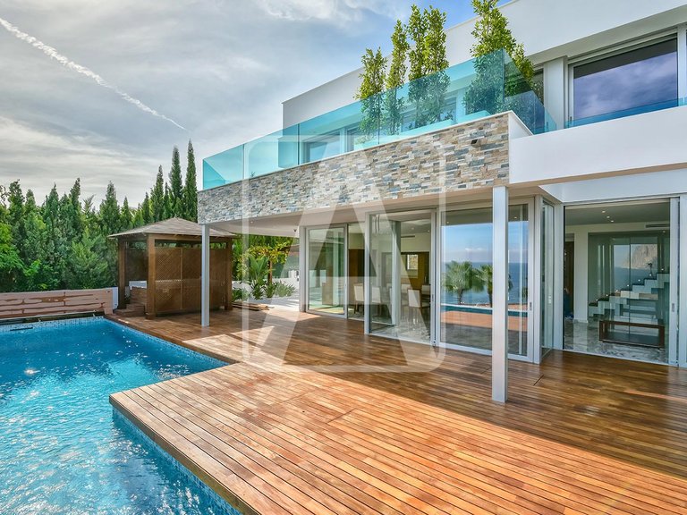 Villa for Sale in Calpe, Alicante 2