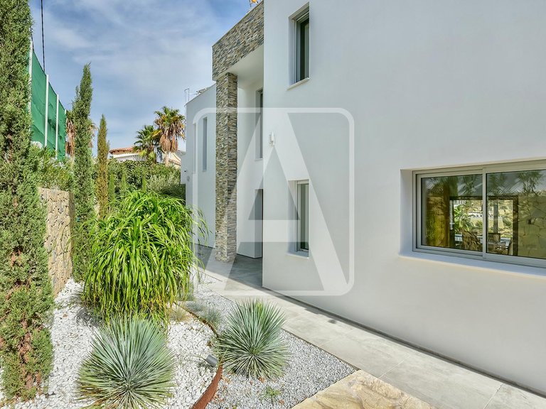 Villa for Sale in Calpe, Alicante 14