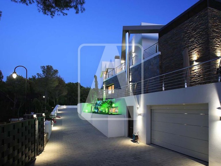 Villa for Sale in Altea, Alicante 18