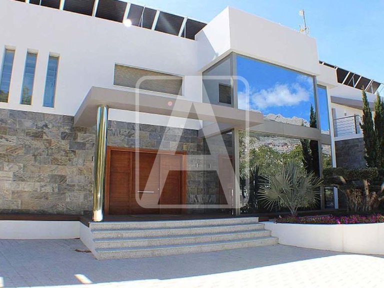 Villa for Sale in Altea, Alicante 36