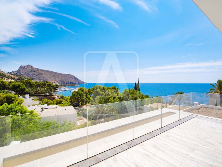 Villa for Sale in Altea, Alicante 4