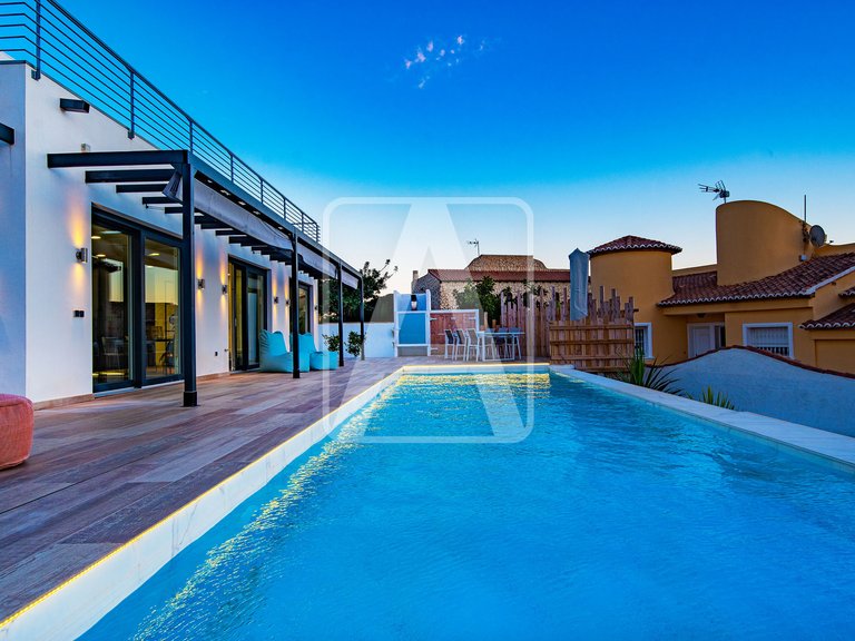 Villa for Sale in Calpe, Alicante 30