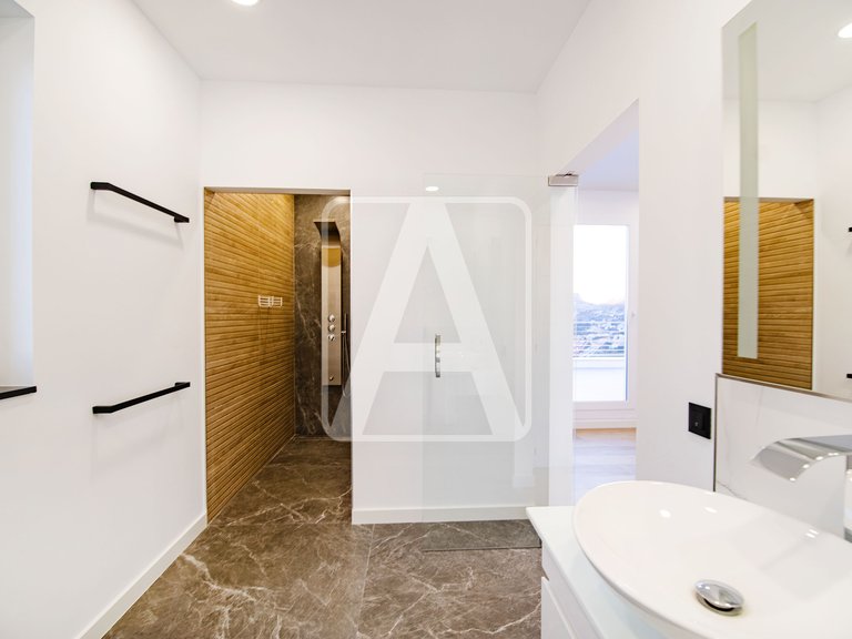 Villa for Sale in Calpe, Alicante 45
