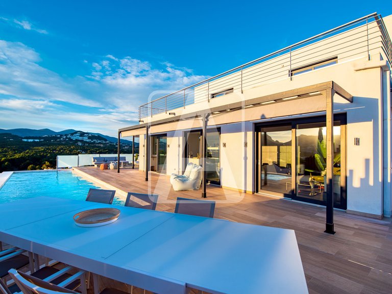 Villa for Sale in Calpe, Alicante 47