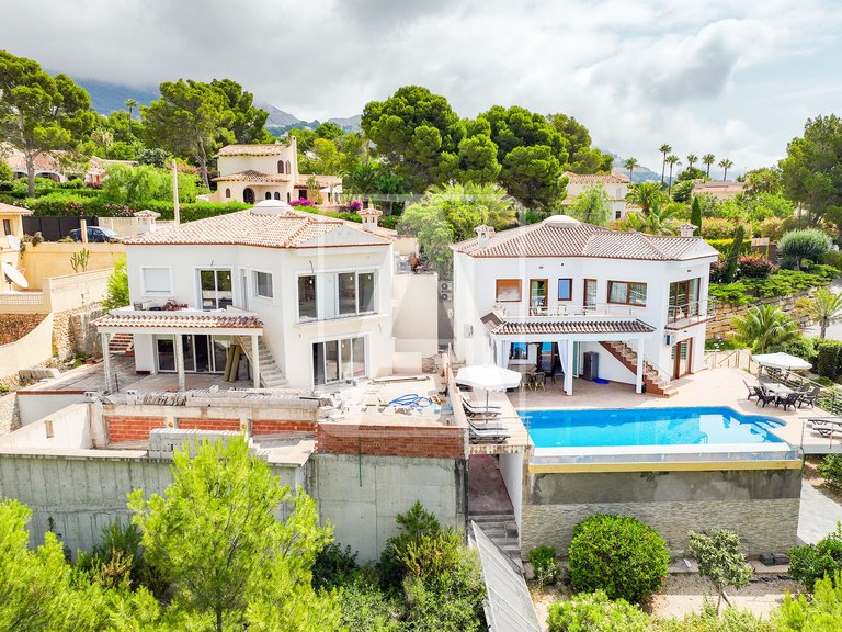 Villa for Sale in Altea, Alicante 1